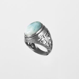 Anillo con piedra ovalada azul degradado - Imagen 1